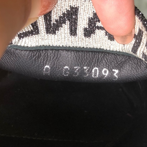 โค๏ธSOLDโค๏ธCHANEL Glitter Fabric LOGO Flats Mules 35.5 - Picture 5 of 10